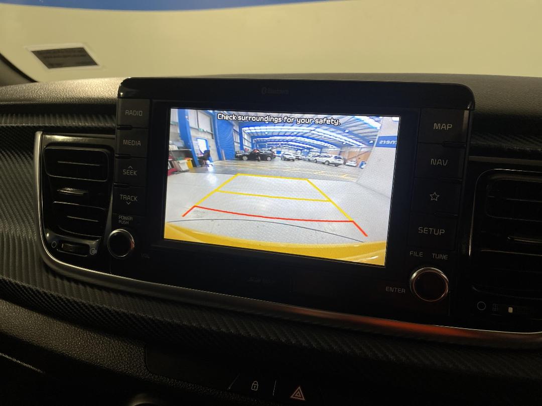 Photo '29' of KIA RIO