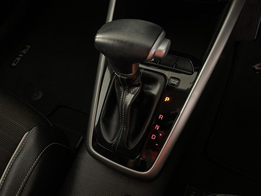 Photo '31' of KIA RIO