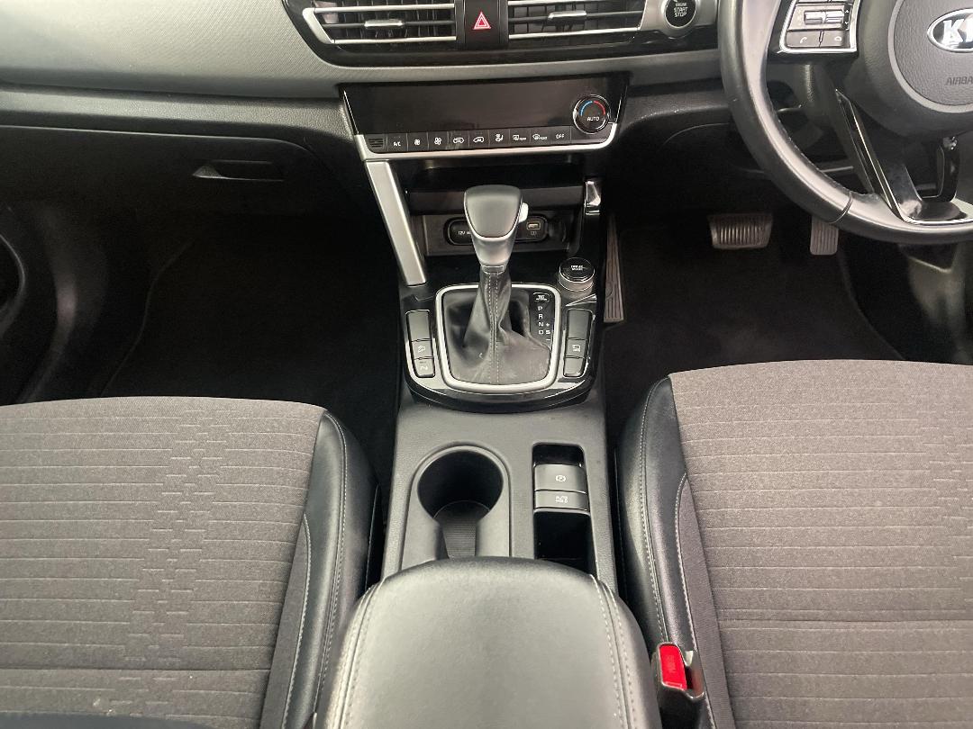 Photo '18' of KIA Seltos