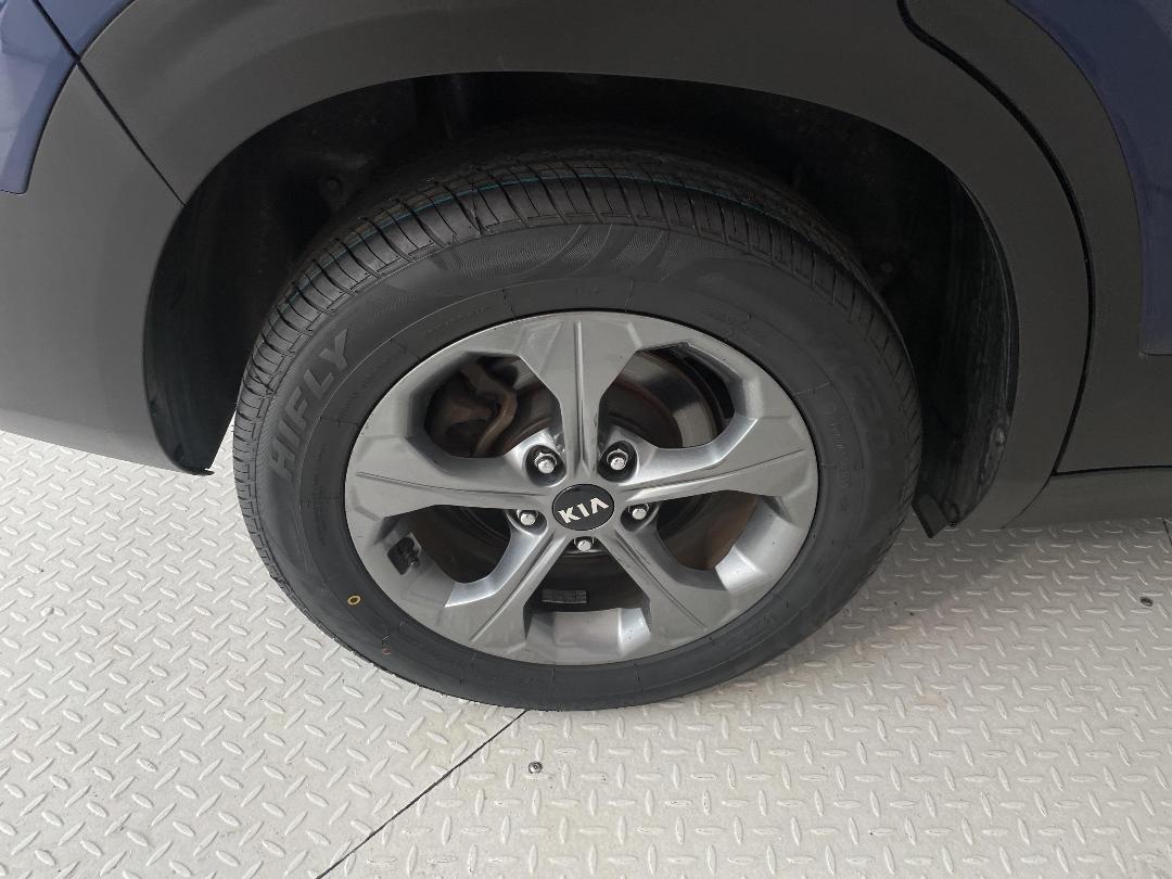 Photo '12' of KIA Seltos