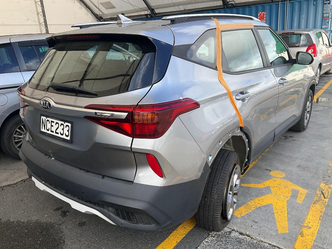 Photo '7' of KIA Seltos LX