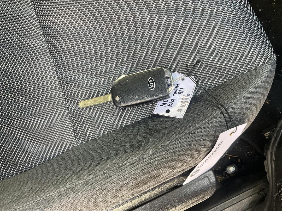 Photo '13' of KIA Seltos LX