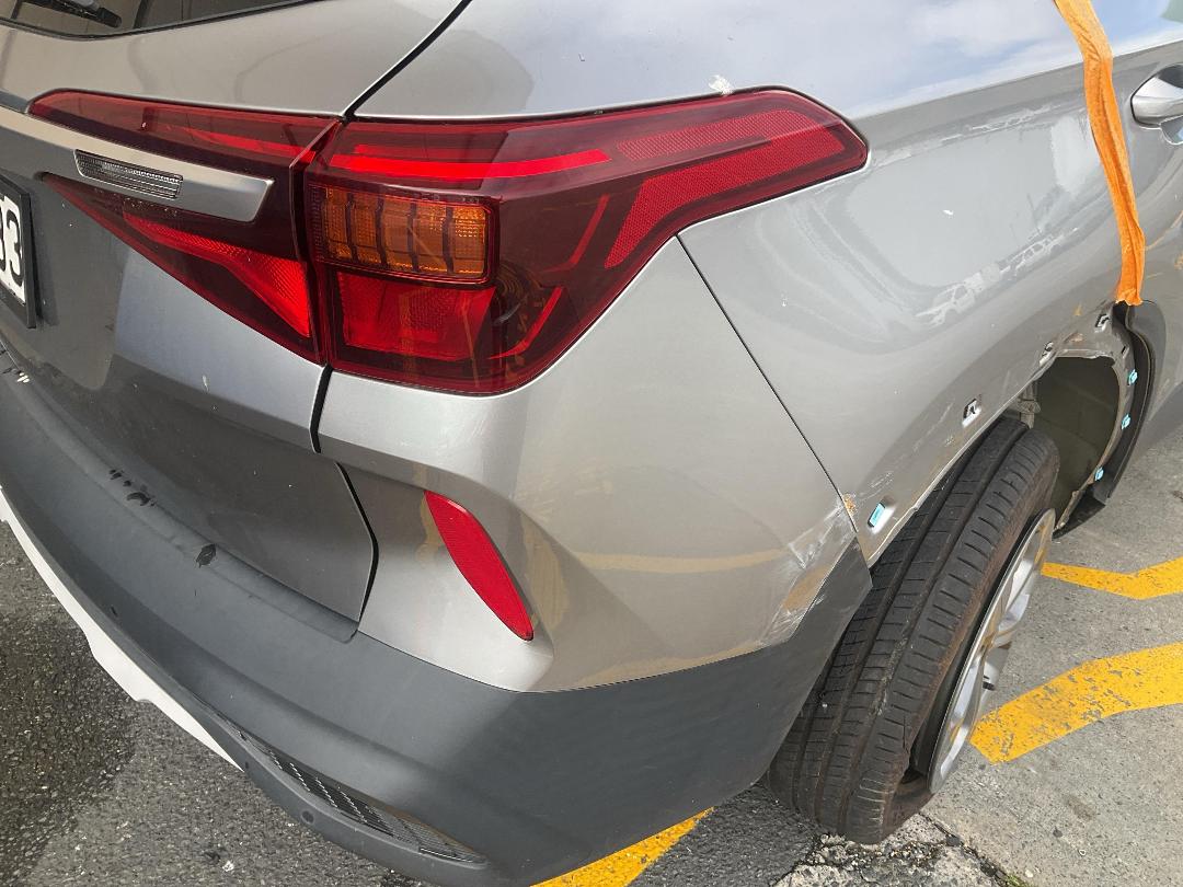 Photo '22' of KIA Seltos LX