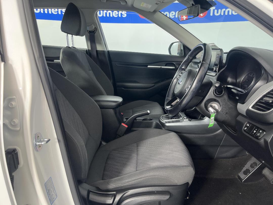 Photo '16' of KIA Seltos