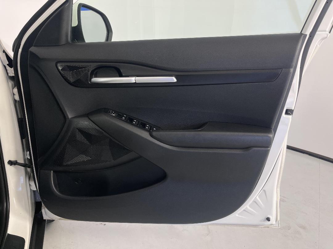 Photo '15' of KIA Seltos