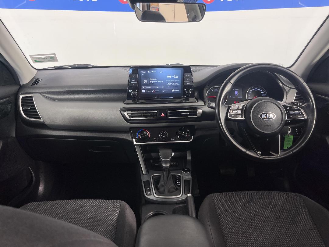 Photo '17' of KIA Seltos