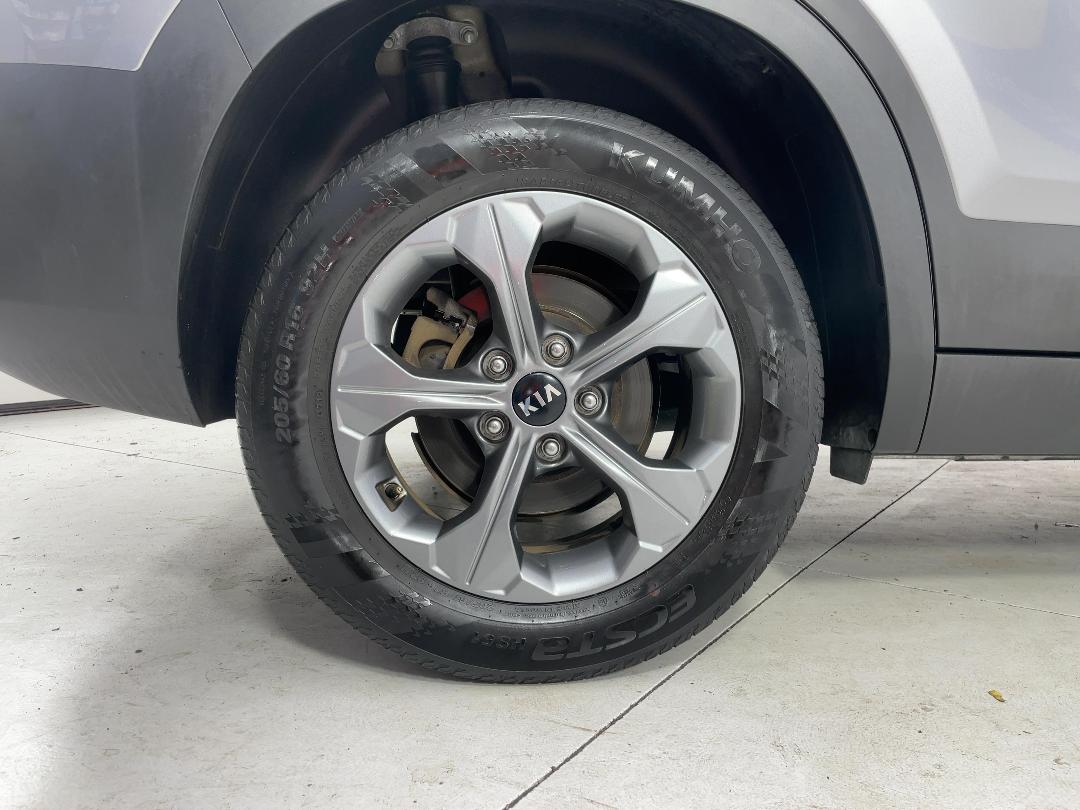 Photo '12' of KIA Seltos