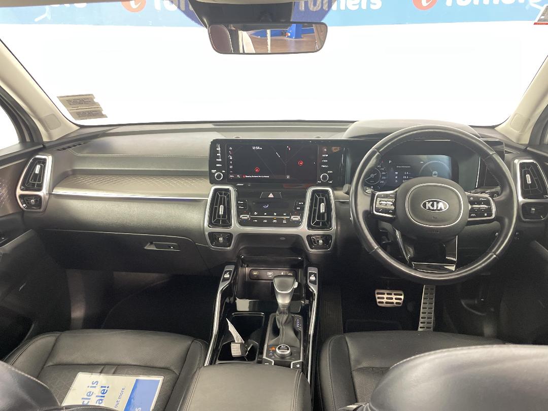 Photo '17' of KIA Sorento Photo '17' of KIA Sorento