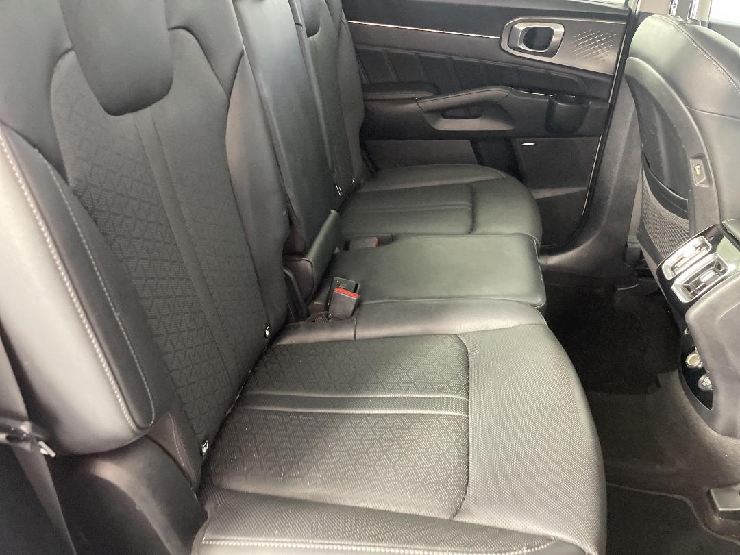 Photo '20' of KIA Sorento Photo '20' of KIA Sorento