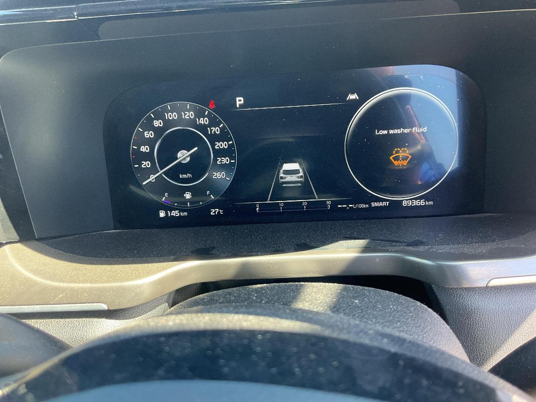 Photo '10' of KIA Sorento Premium Photo '10' of KIA Sorento Premium