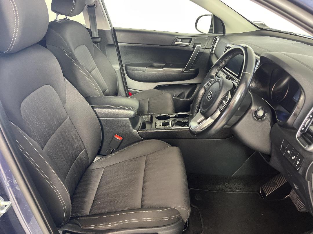 Photo '16' of KIA Sportage