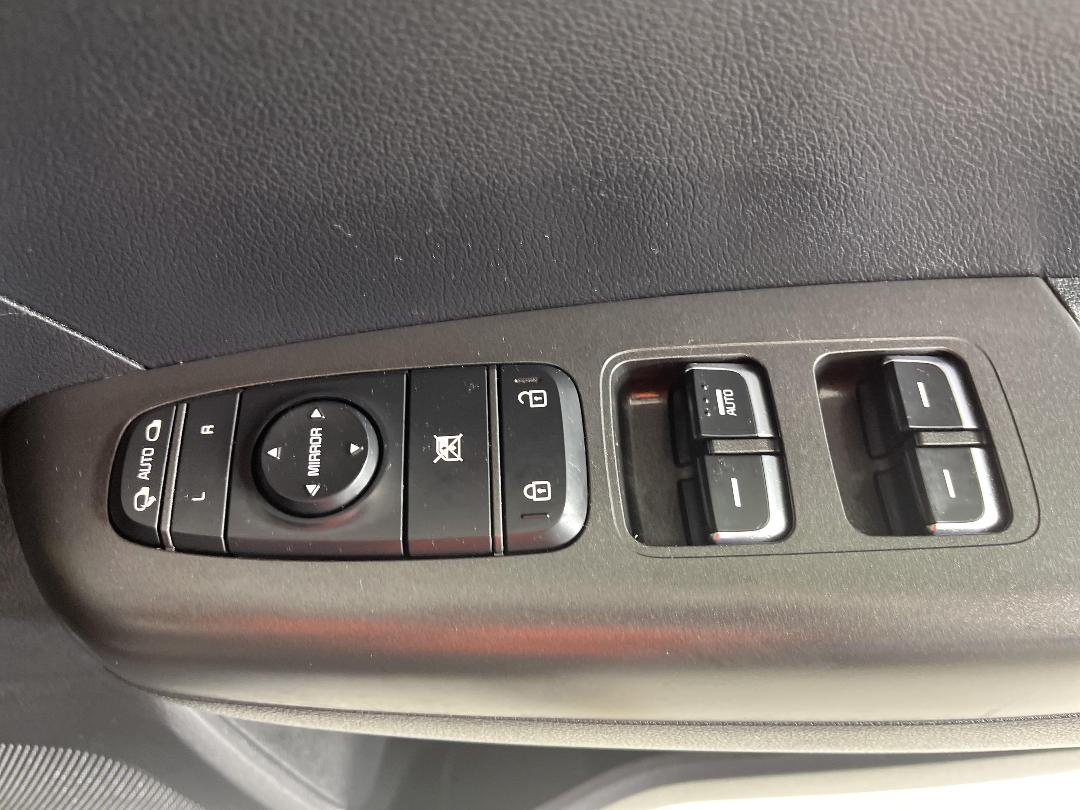 Photo '24' of KIA Sportage