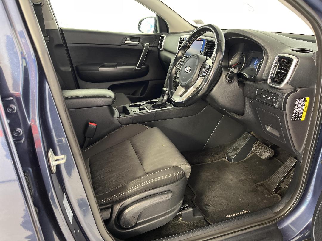 Photo '16' of KIA Sportage