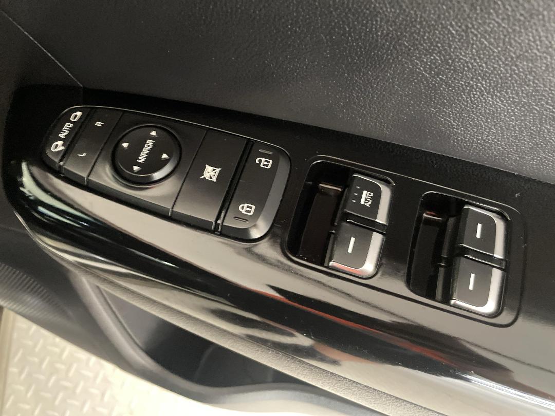 Photo '23' of KIA Sportage