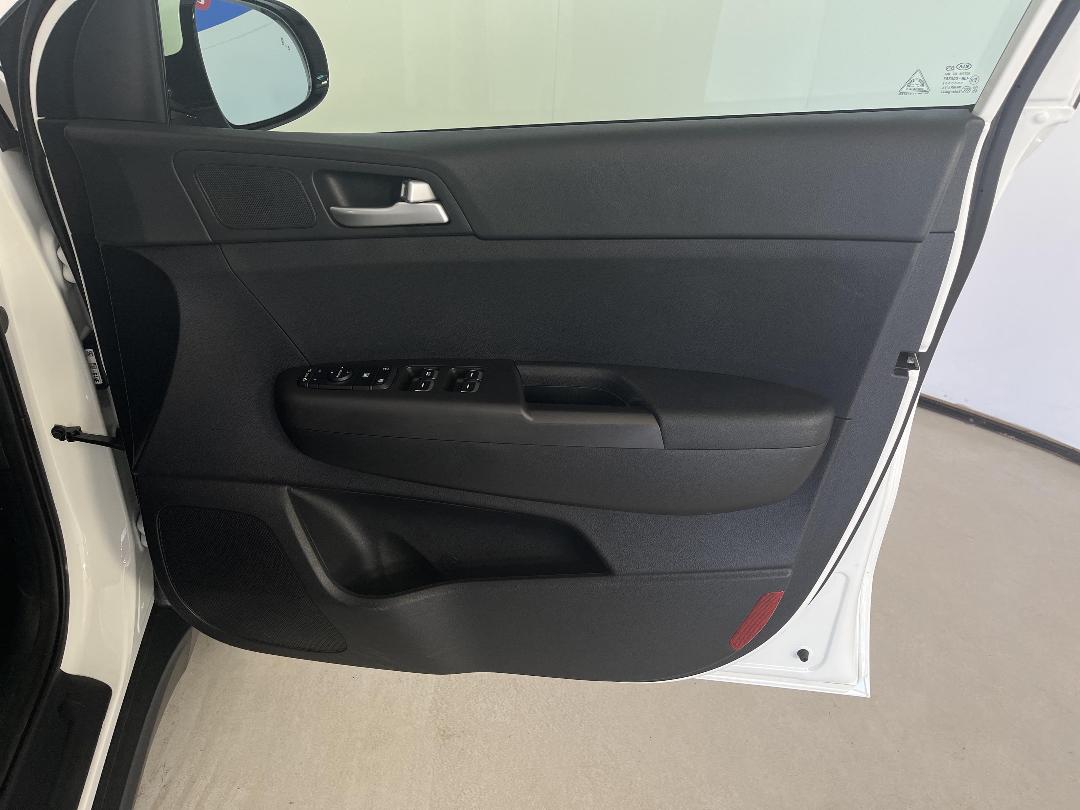 Photo '15' of KIA Sportage