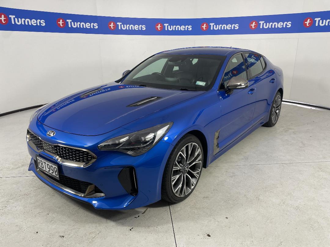 Photo '4' of KIA Stinger