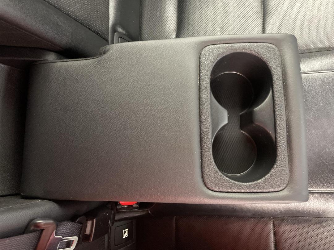 Photo '24' of KIA Stinger