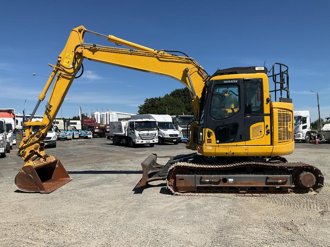 Photo '7' of Komatsu PC138US-11 Excavator Photo '7' of Komatsu PC138US-11 Excavator