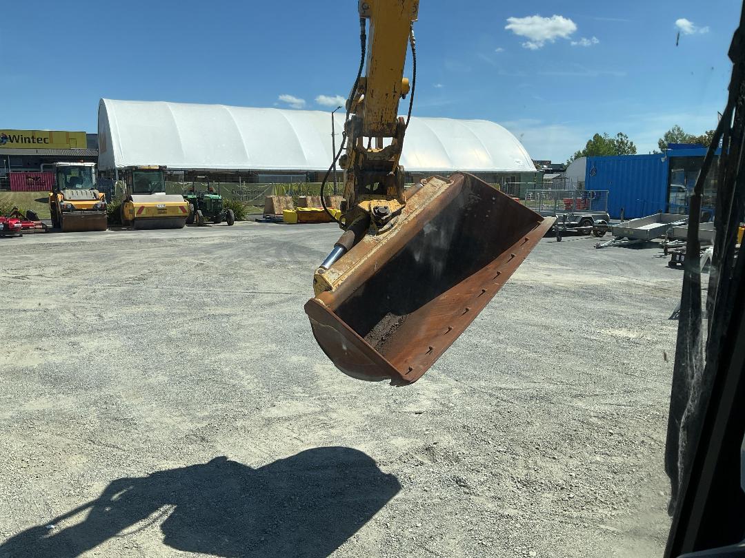 Photo '34' of Komatsu PC138US-11 Excavator Photo '34' of Komatsu PC138US-11 Excavator