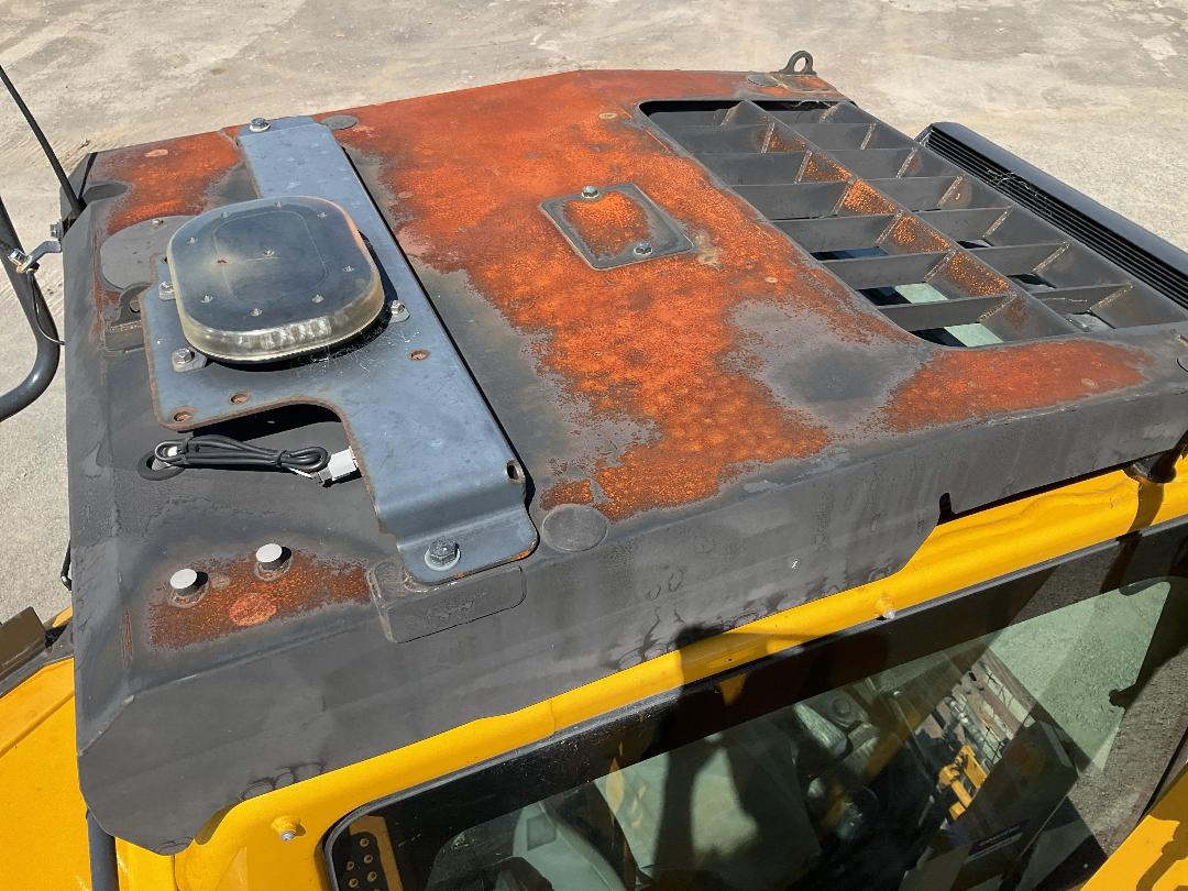 Photo '49' of Komatsu PC138US-11 Excavator Photo '49' of Komatsu PC138US-11 Excavator