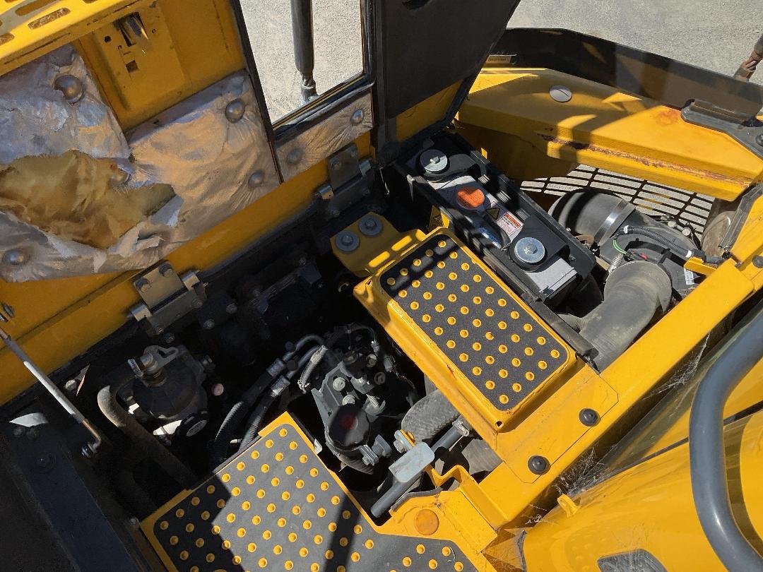 Photo '48' of Komatsu PC138US-11 Excavator Photo '48' of Komatsu PC138US-11 Excavator