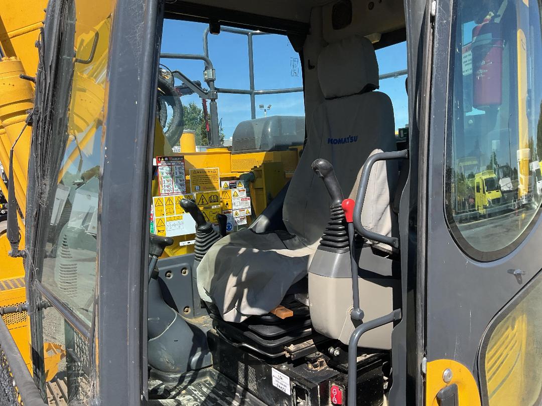 Photo '52' of Komatsu PC138US-11 Excavator Photo '52' of Komatsu PC138US-11 Excavator