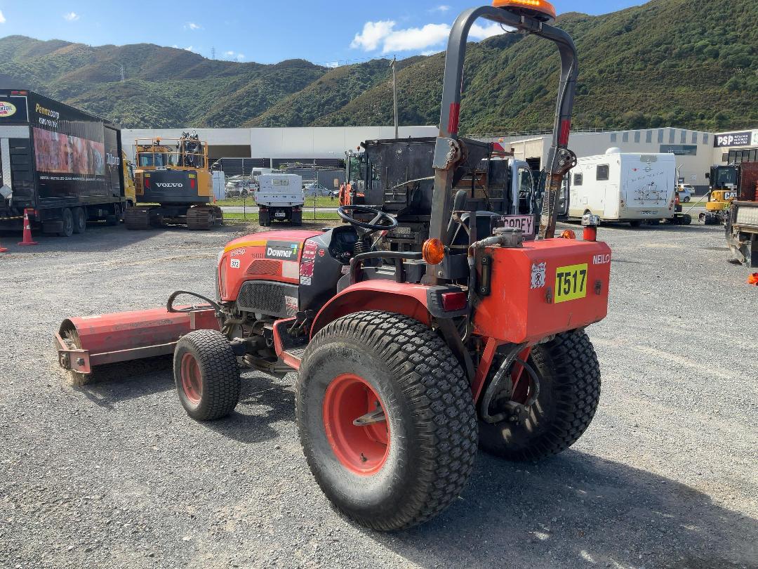 Photo '6' of Kubota B3150 Tractor
