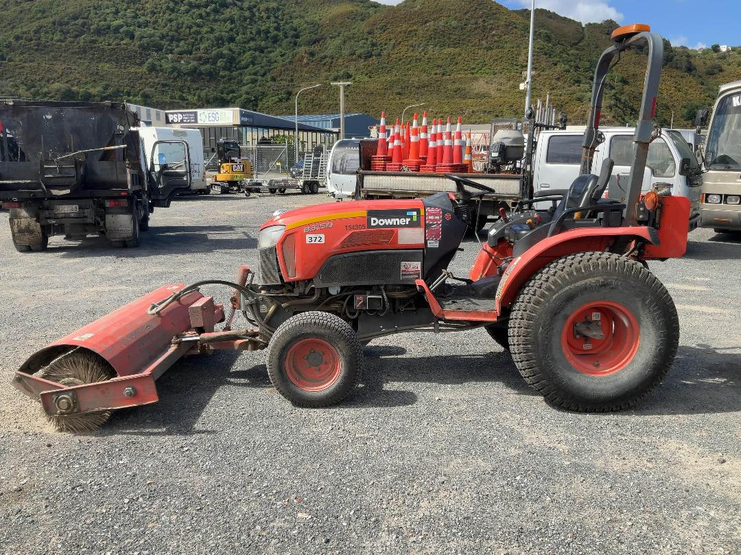 Photo '7' of Kubota B3150 Tractor