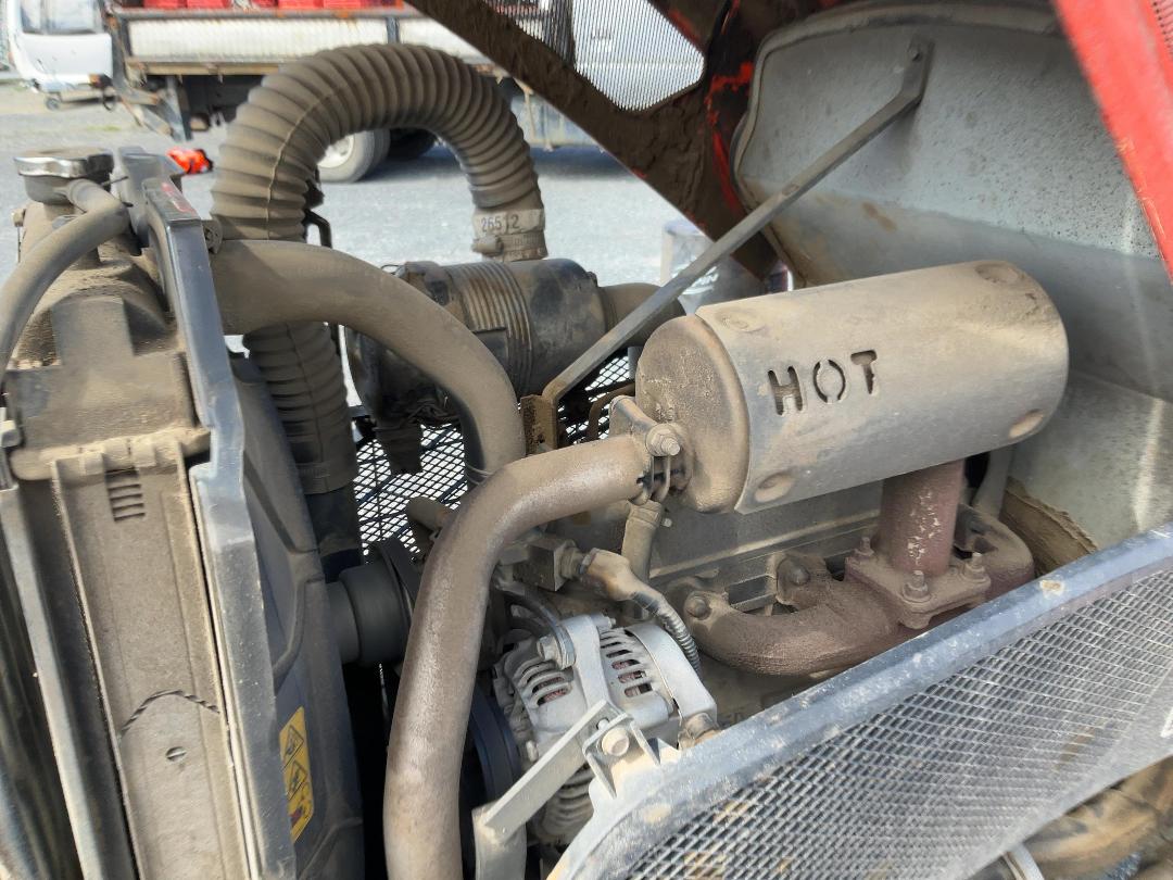 Photo '13' of Kubota B3150 Tractor