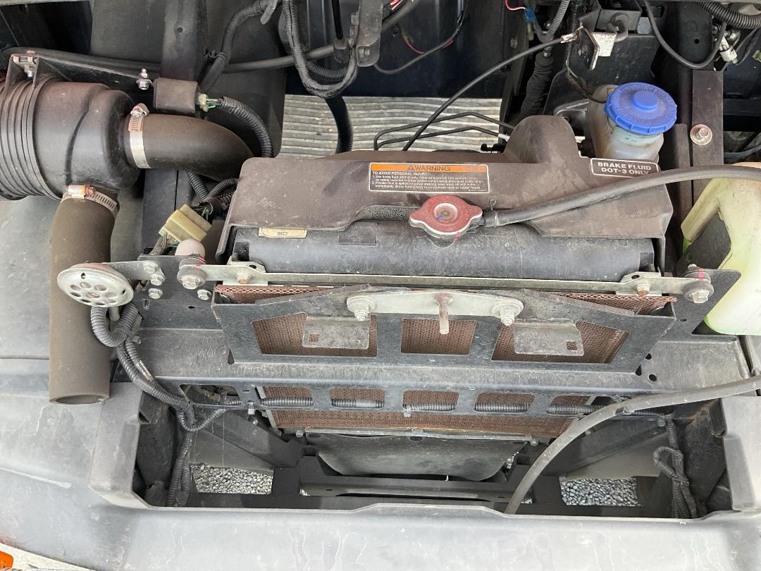 Photo '21' of Kubota RTVX900WORKSITE Photo '21' of Kubota RTVX900WORKSITE