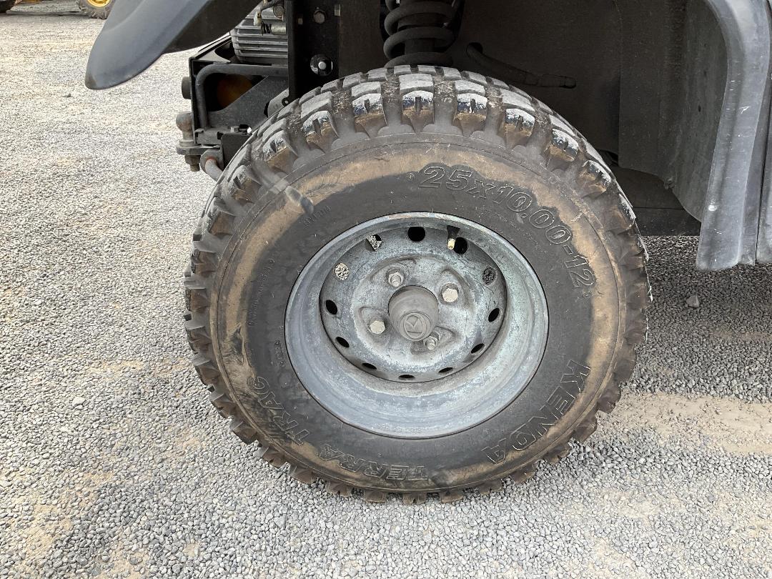 Photo '31' of Kubota RTVX900WORKSITE Photo '31' of Kubota RTVX900WORKSITE