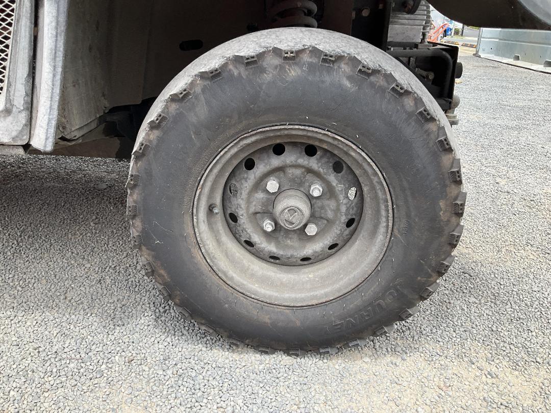 Photo '32' of Kubota RTVX900WORKSITE Photo '32' of Kubota RTVX900WORKSITE