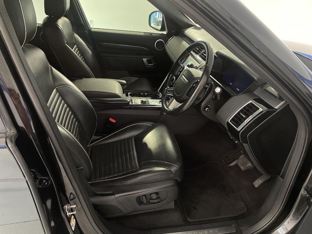 Photo '16' of Land Rover Discovery Photo '16' of Land Rover Discovery