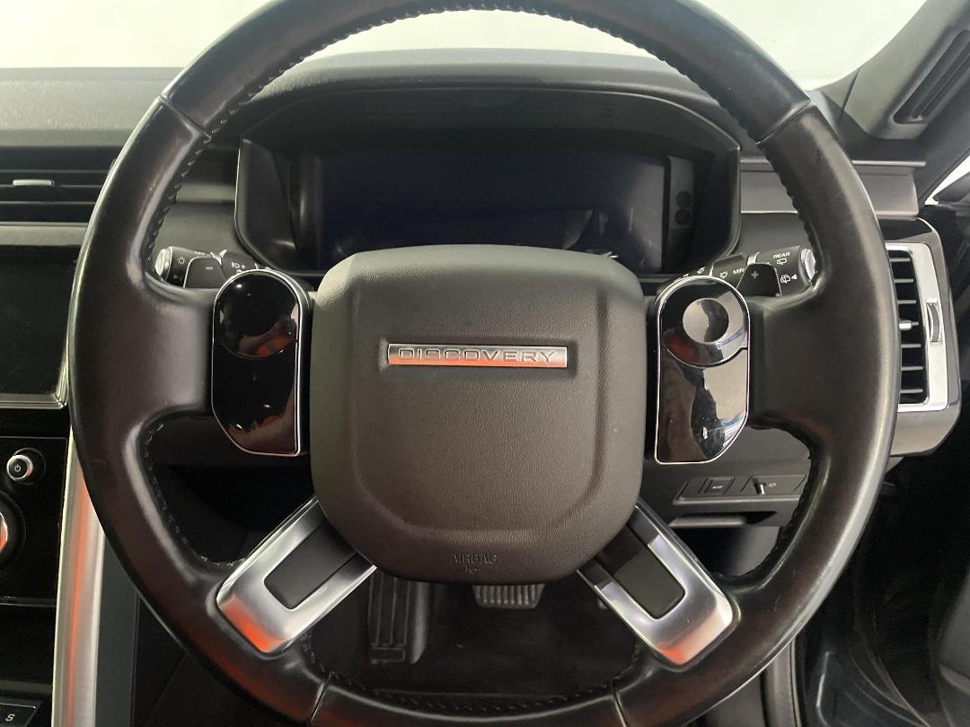 Photo '27' of Land Rover Discovery Photo '27' of Land Rover Discovery