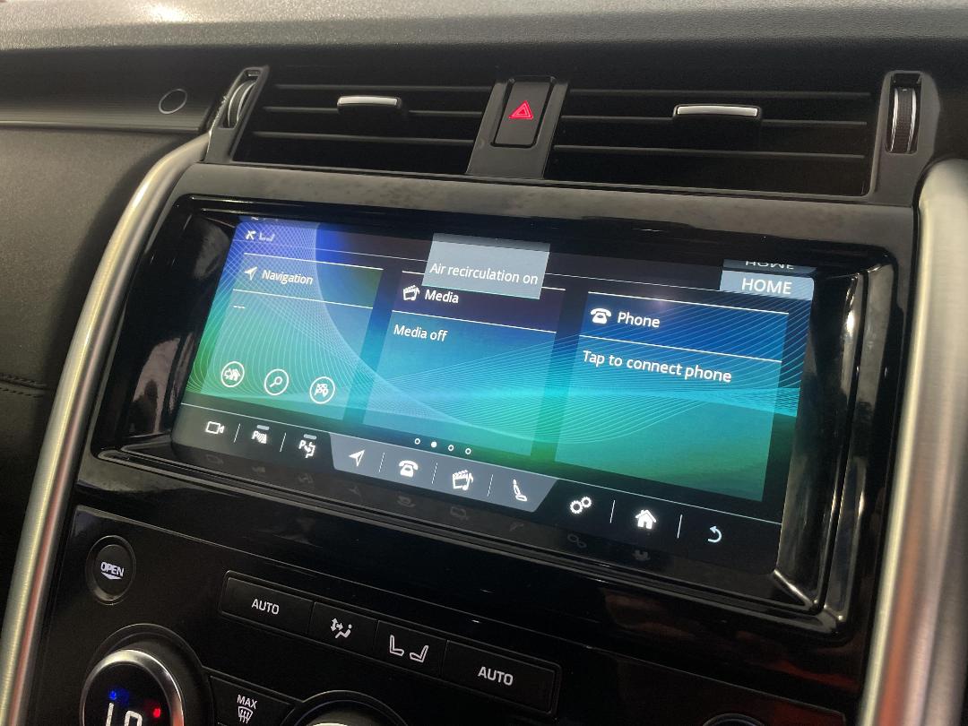 Photo '28' of Land Rover Discovery Photo '28' of Land Rover Discovery