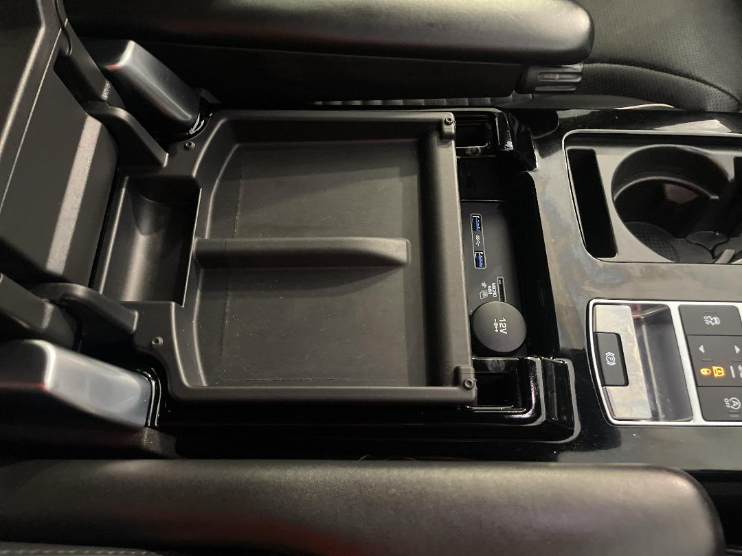 Photo '32' of Land Rover Discovery Photo '32' of Land Rover Discovery