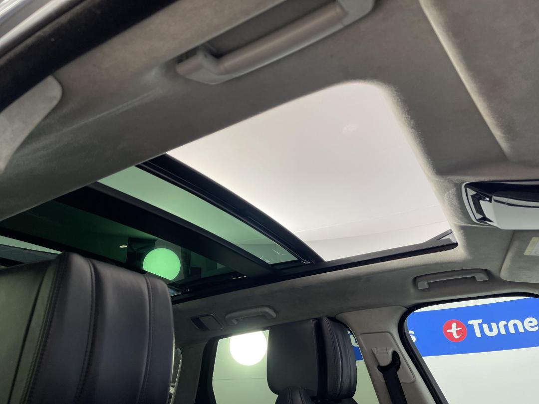 Photo '23' of Land Rover Range Rover