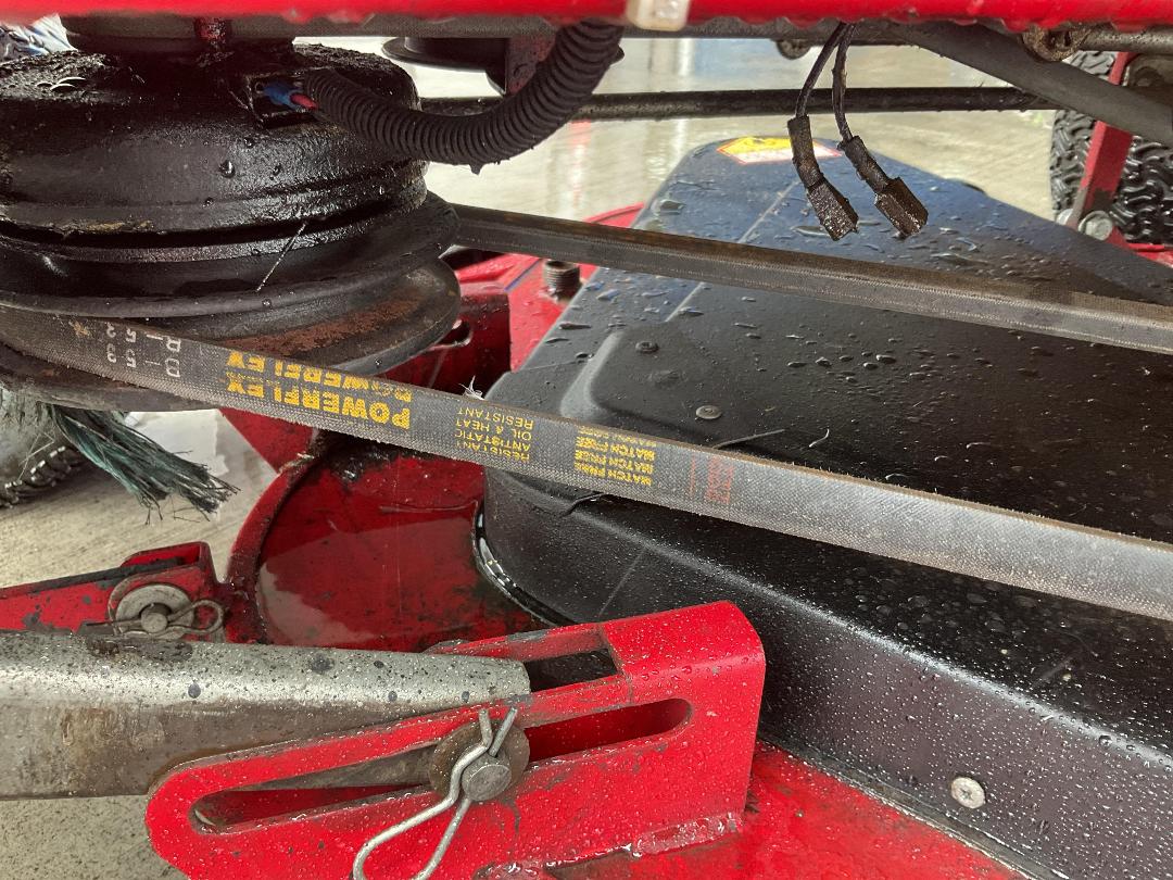 Photo '18' of Lawn master Countax c-series Ride On Mower