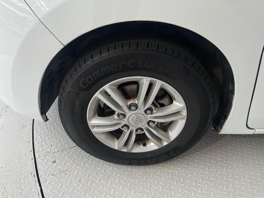 Photo '10' of LDV G10