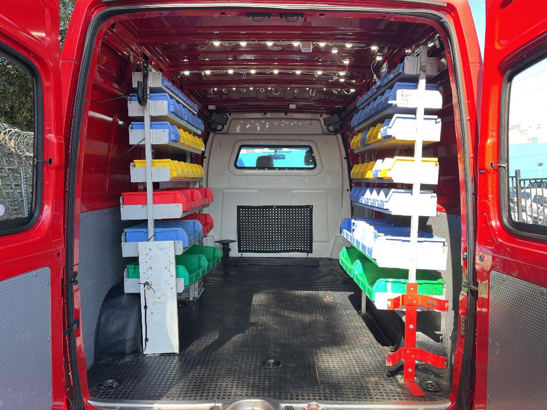 Photo '14' of LDV V80