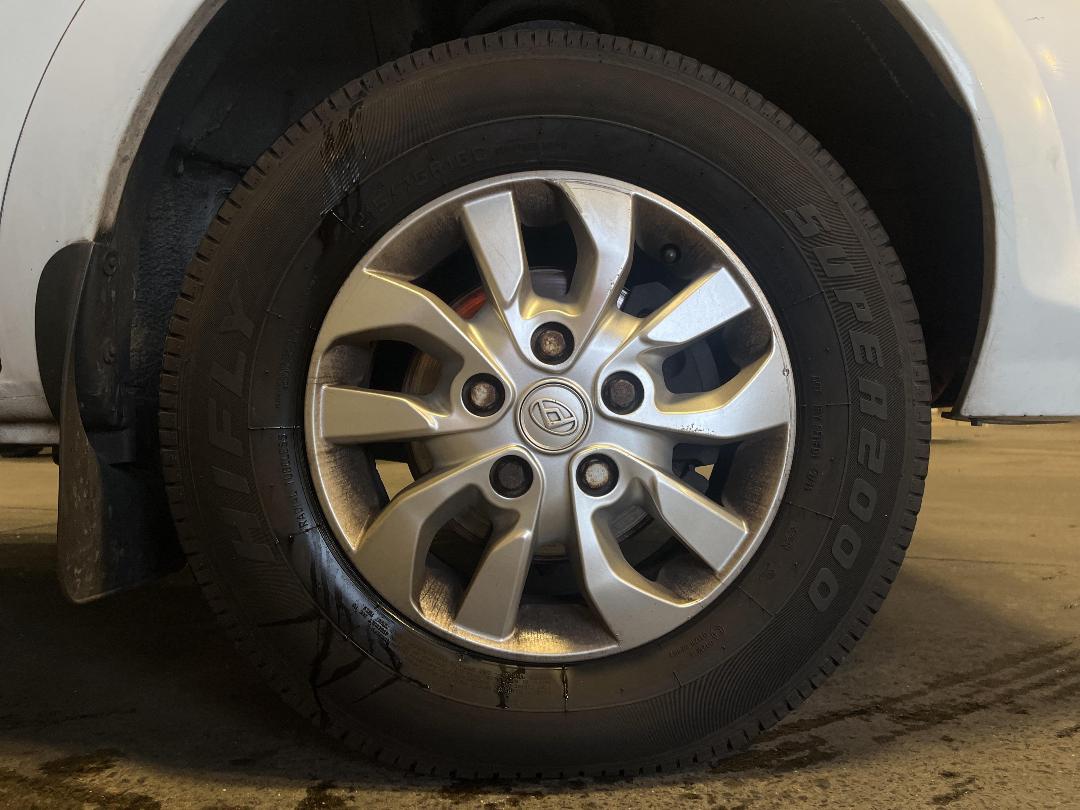 Photo '9' of LDV V80