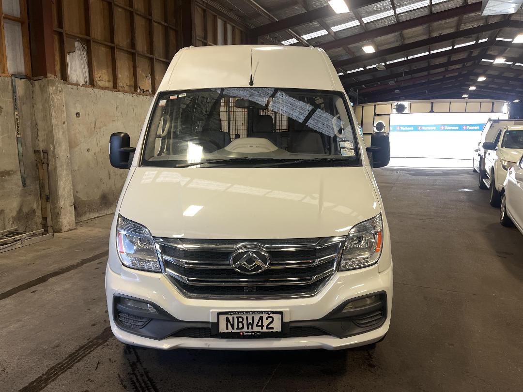 Photo '2' of LDV V80