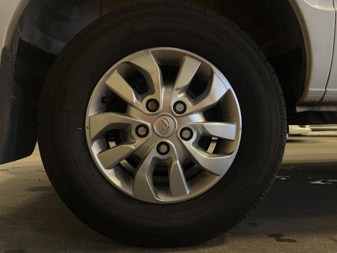 Photo '12' of LDV V80