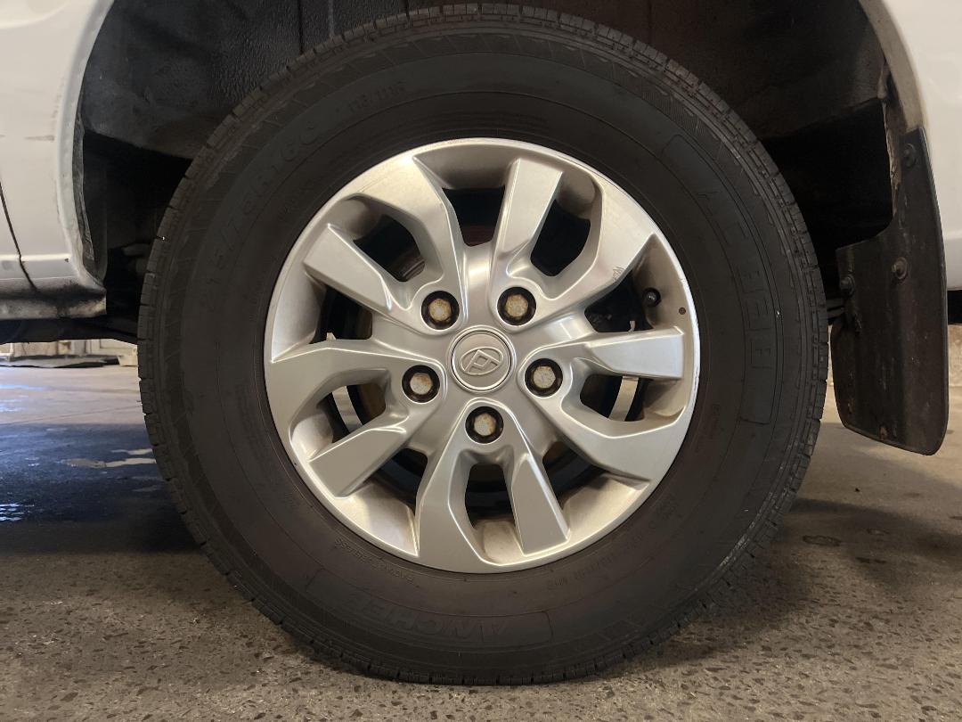 Photo '11' of LDV V80