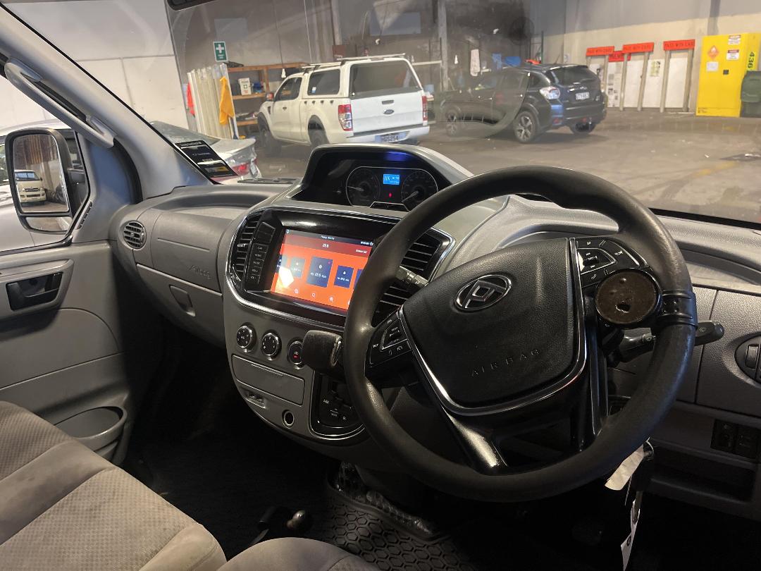 Photo '17' of LDV V80