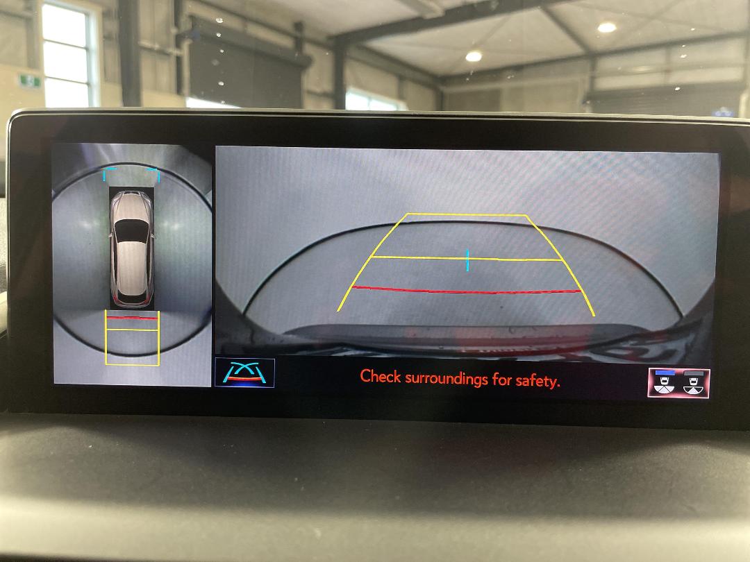 Photo '30' of Lexus NX300H