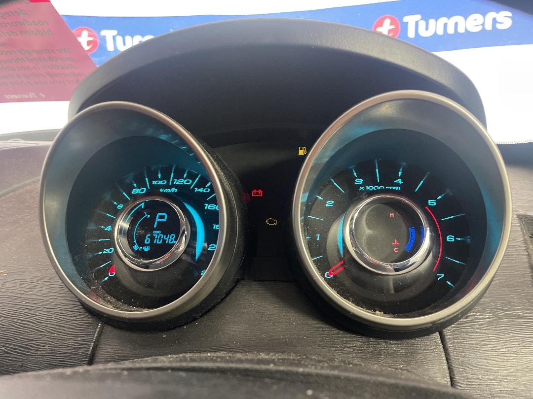 Photo '19' of Mahindra XUV