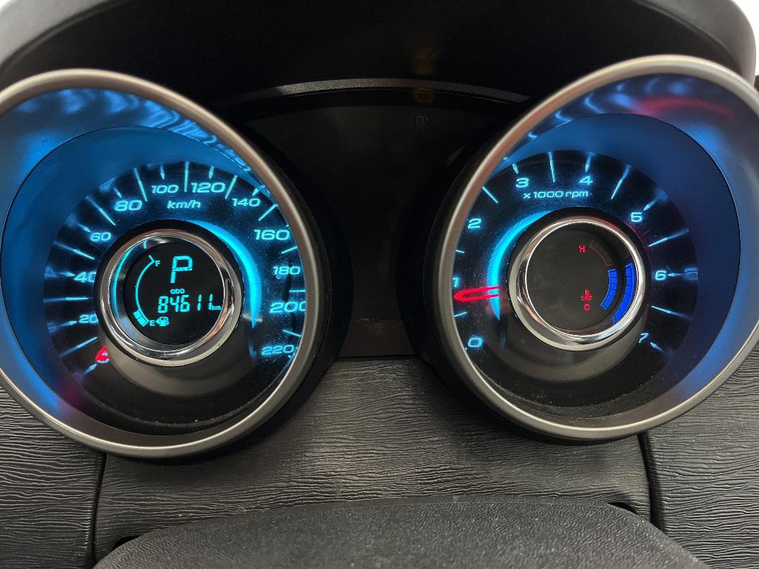 Photo '21' of Mahindra XUV Photo '21' of Mahindra XUV