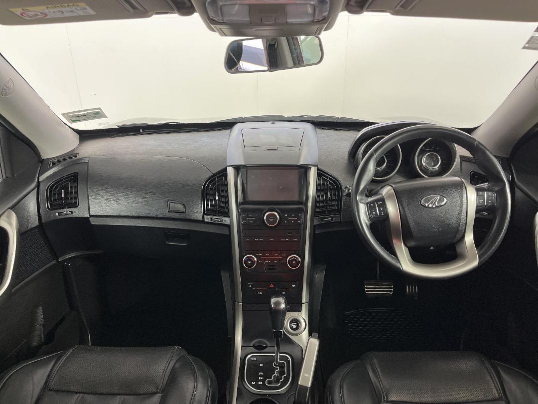 Photo '17' of Mahindra XUV Photo '17' of Mahindra XUV