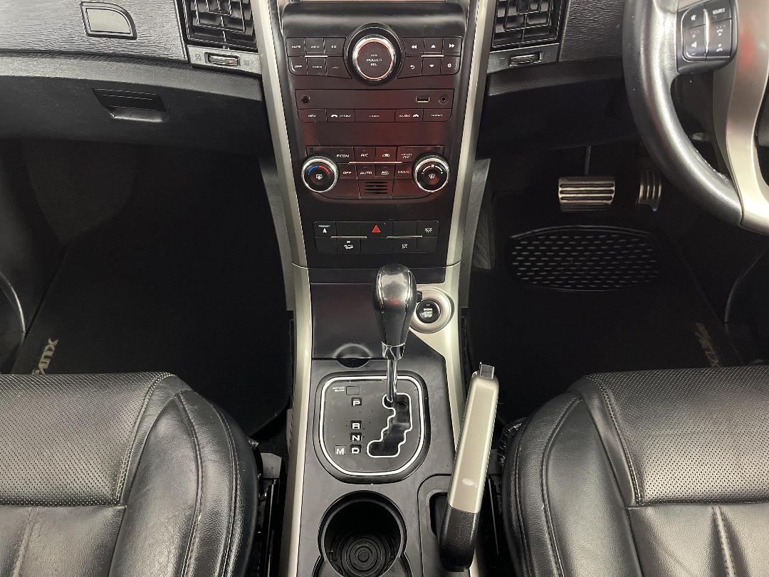 Photo '18' of Mahindra XUV Photo '18' of Mahindra XUV